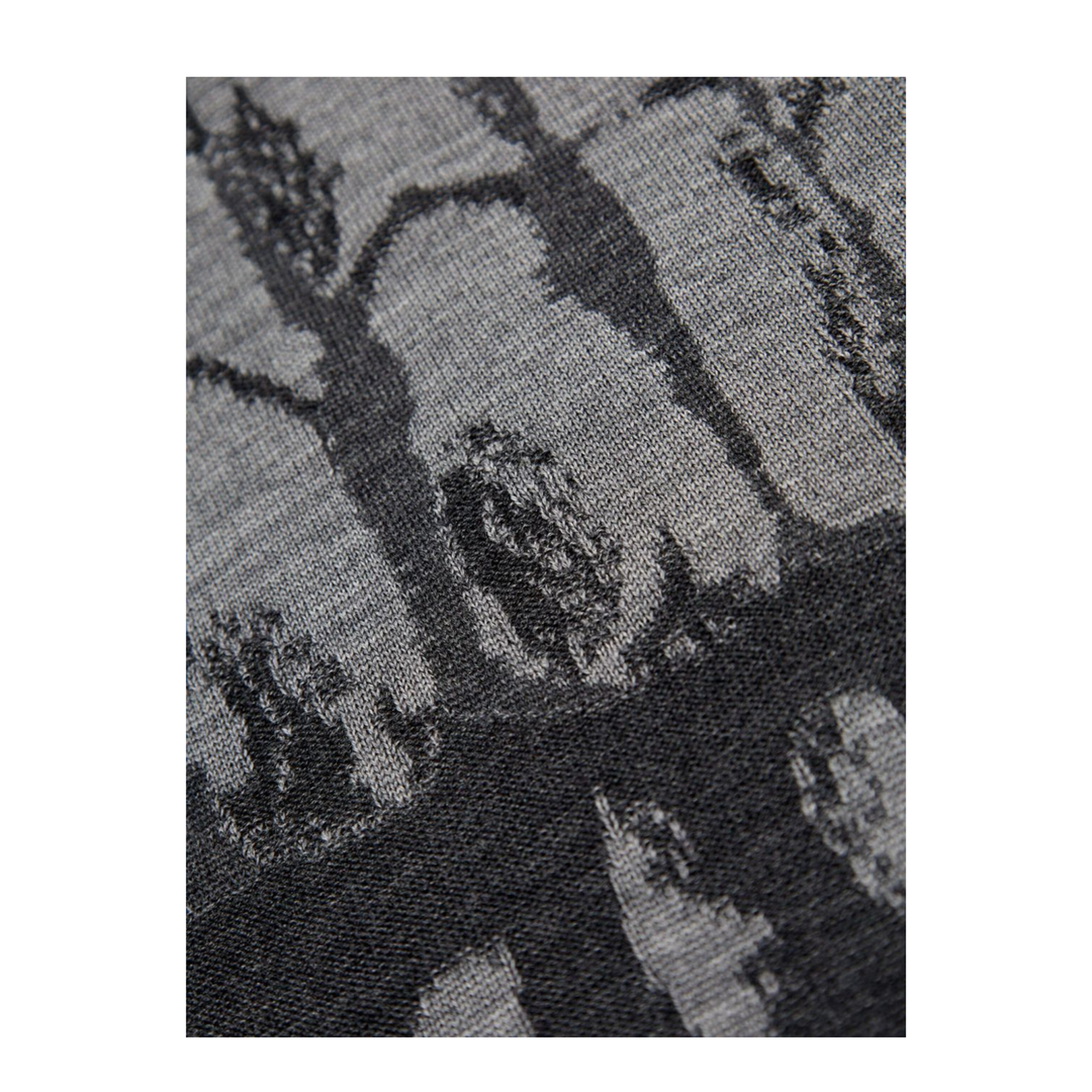 Skull Print Sweater - Image 4
