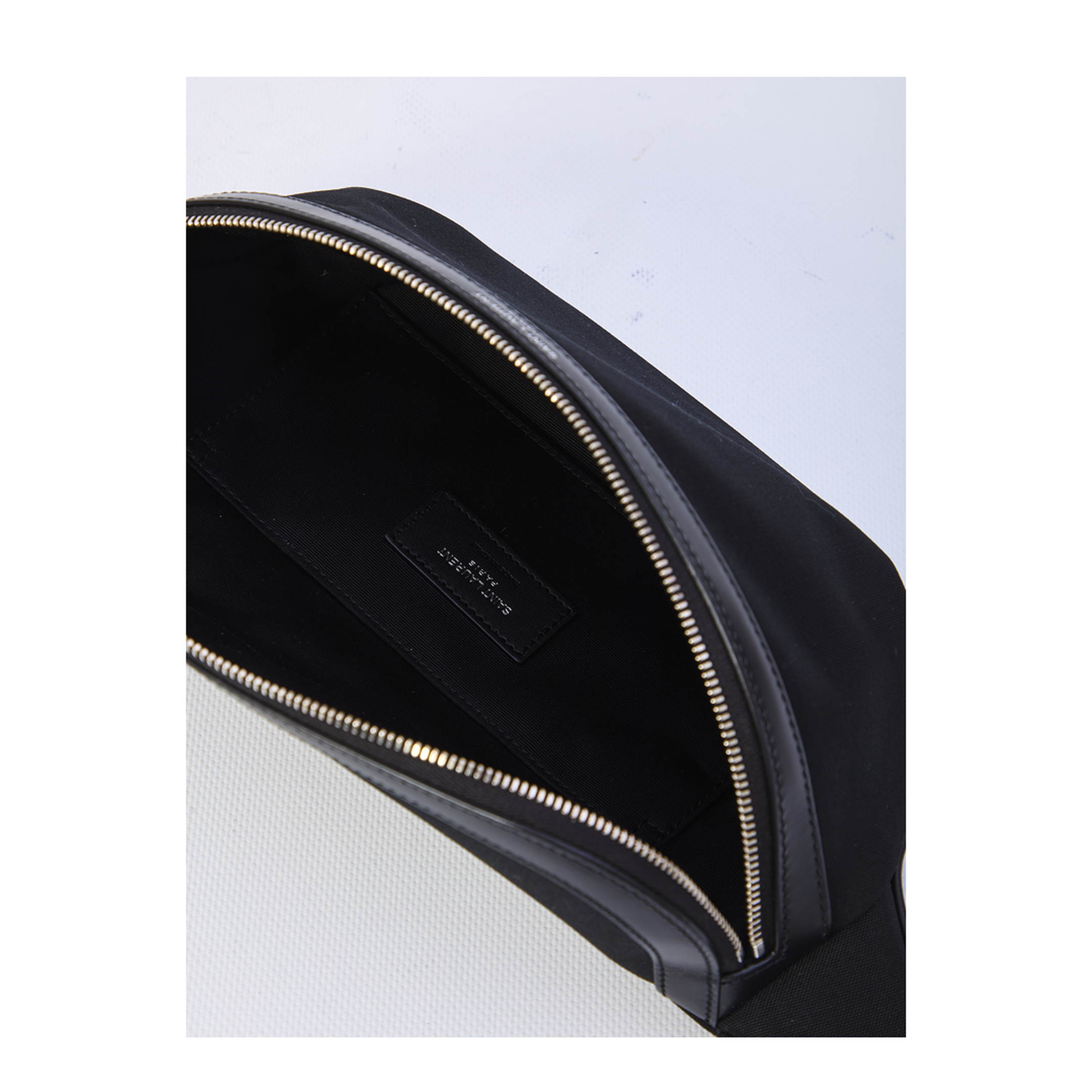 Classic One Size Canvas Belt Bag - Black - Image 4