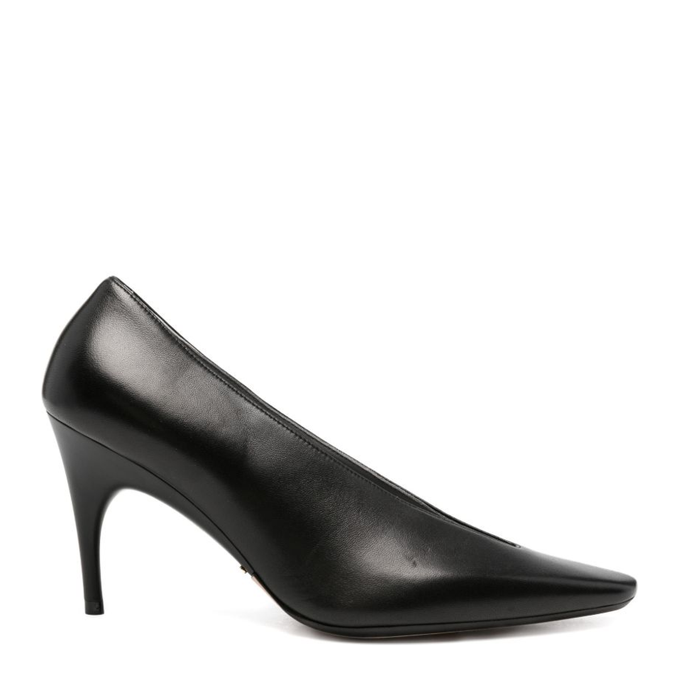 With Heel - Image 1