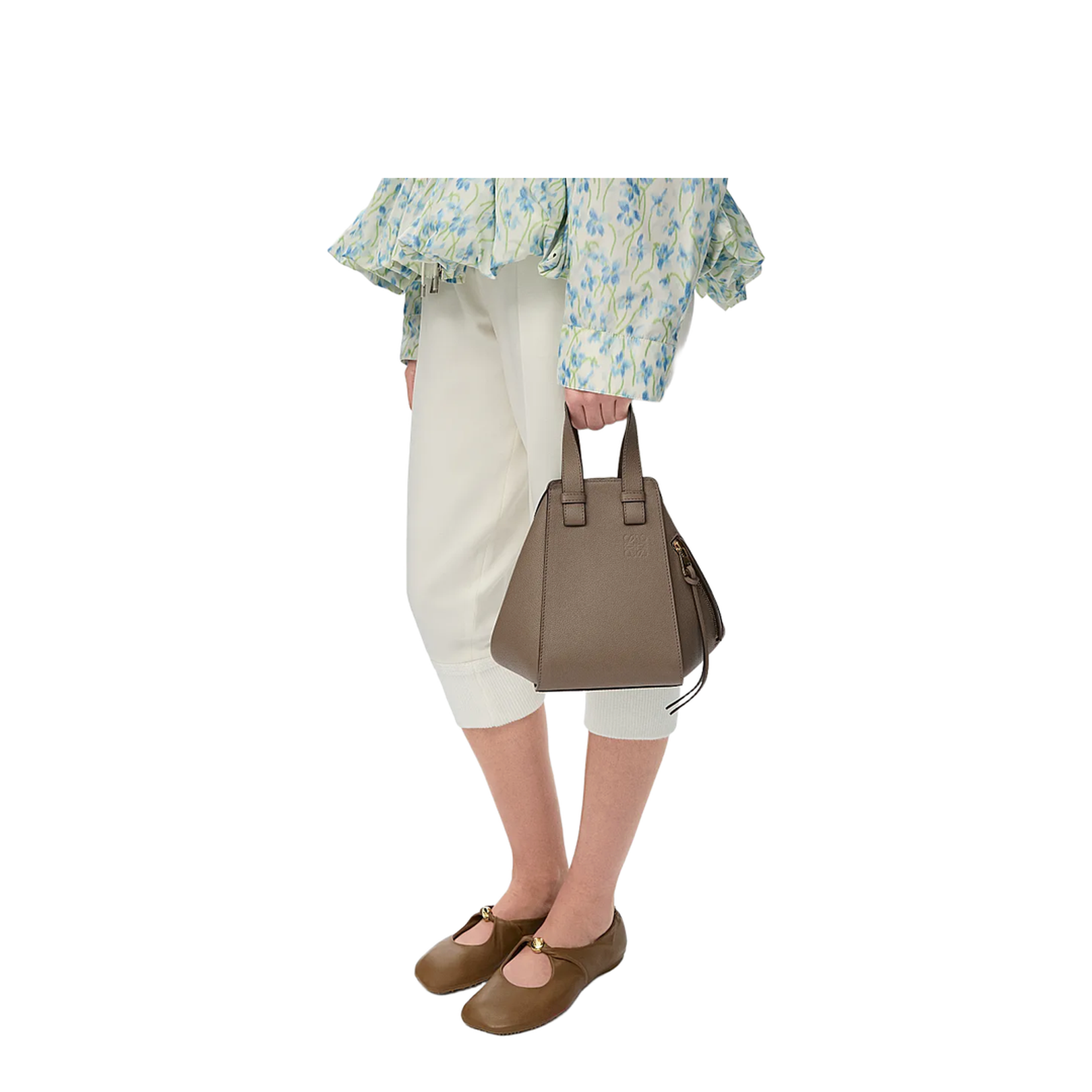 Compact Hammock Bag in Soft Grained Calfskin - Image 5