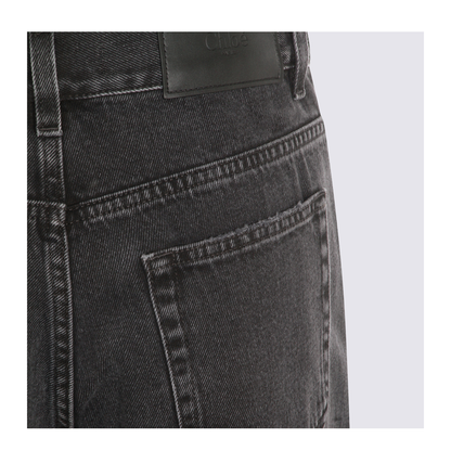 High-waisted jeans - Image 8
