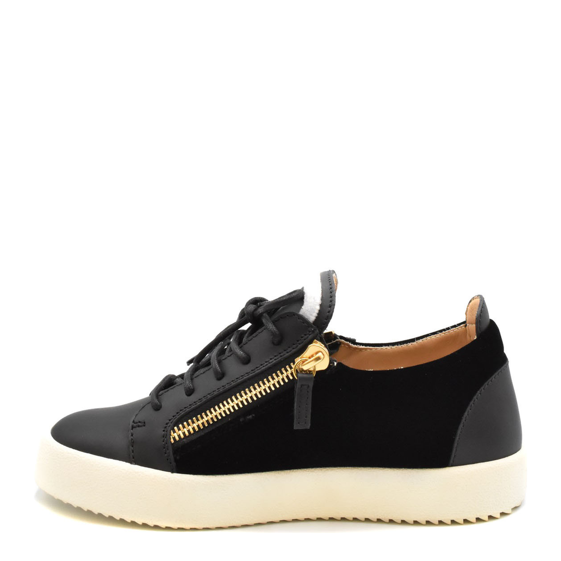 Sneakers - Image 3