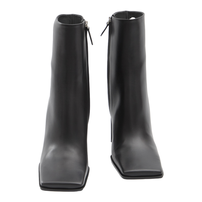 Square-toe ankle boots - Image 5