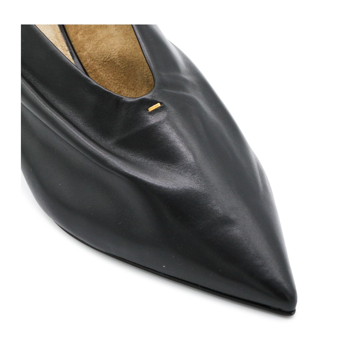With Heel - Image 7