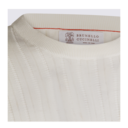 Sweater in White - Image 6