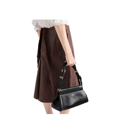 Black Enchaîné Medium Leather Bag - Image 2