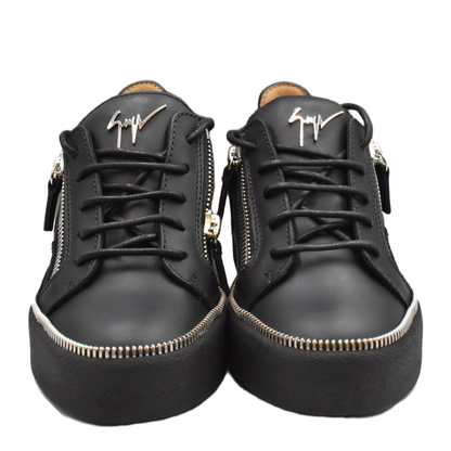 Sneakers - Image 4