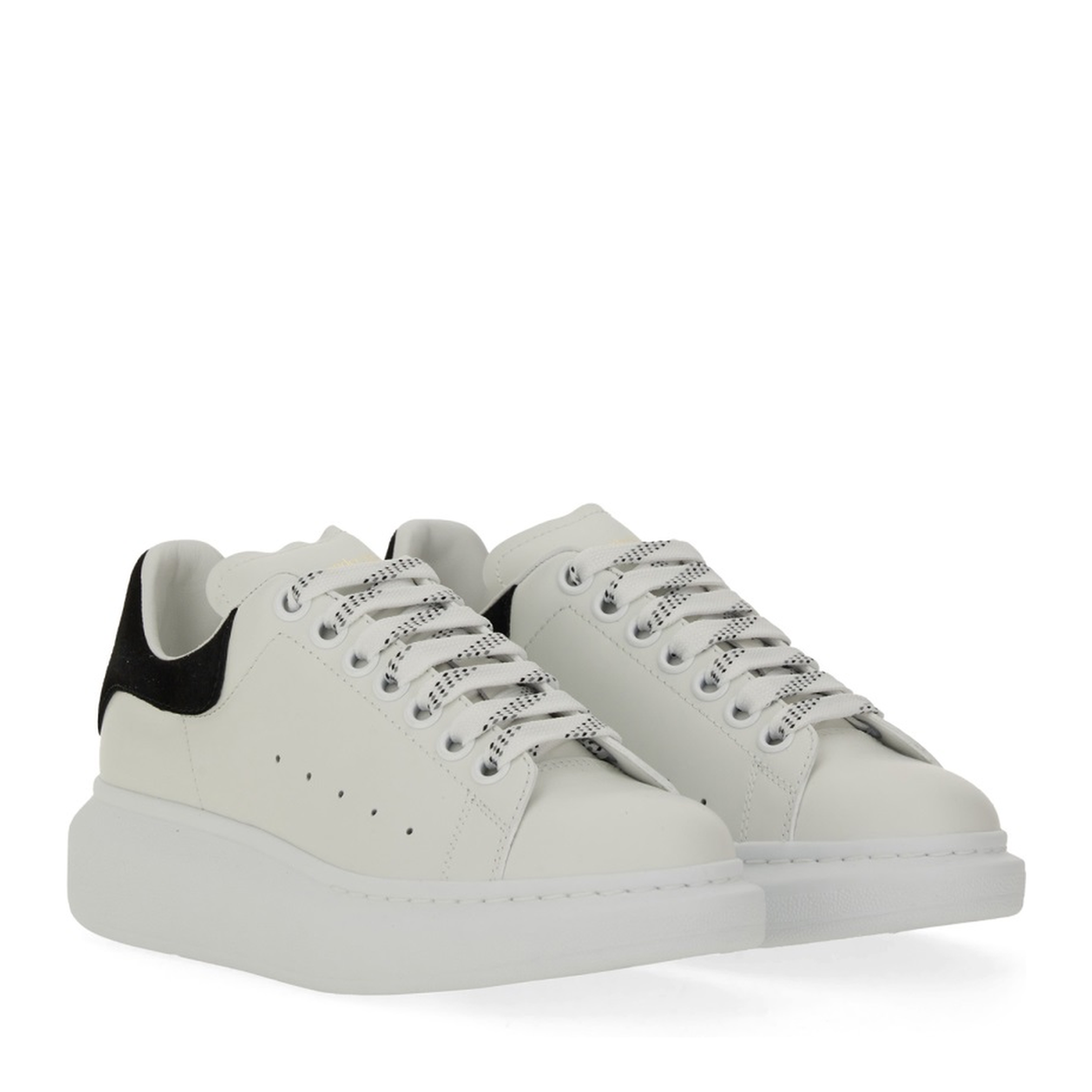 Oversized Sneaker - Image 4