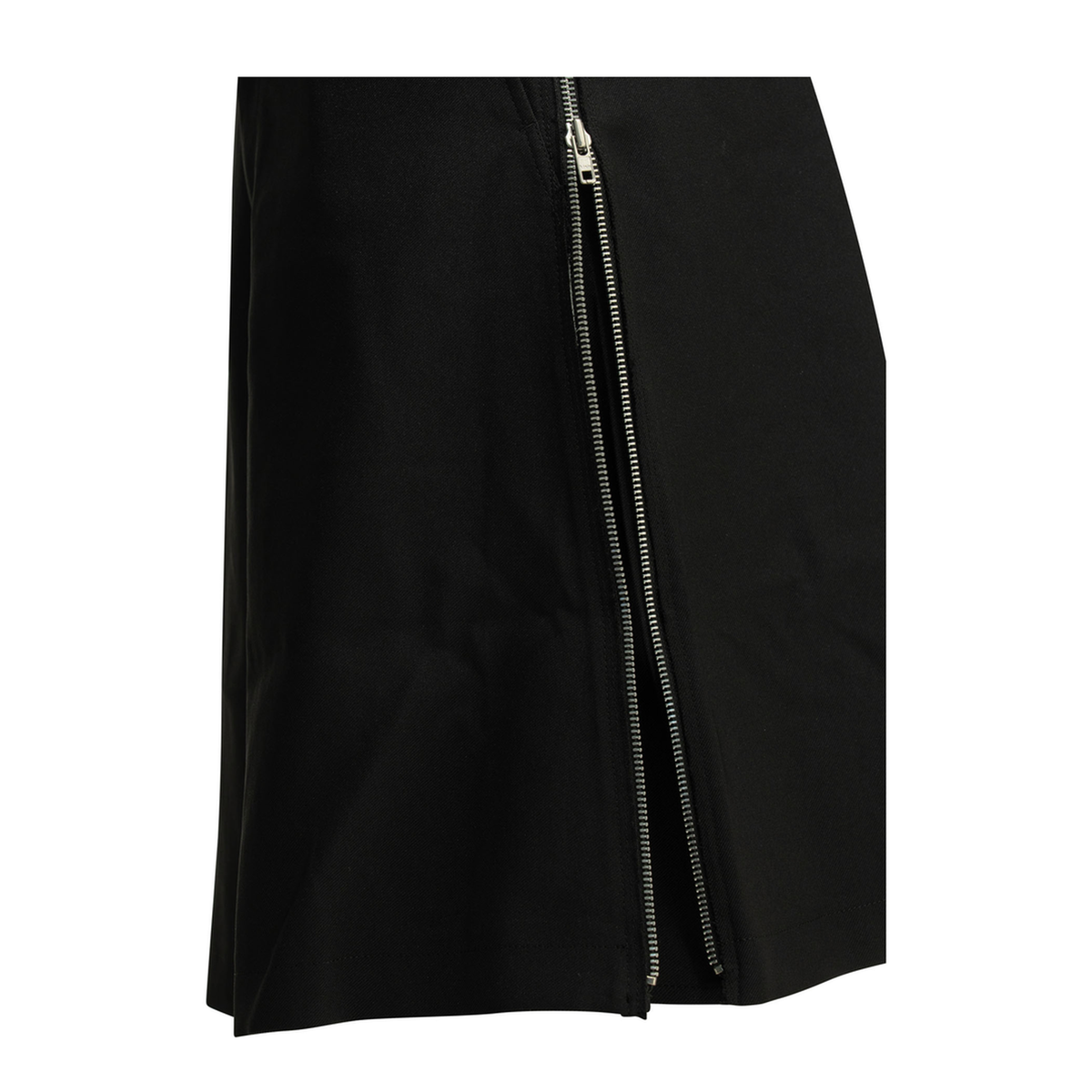 Cargo Shorts With Zipper Detail - Image 4