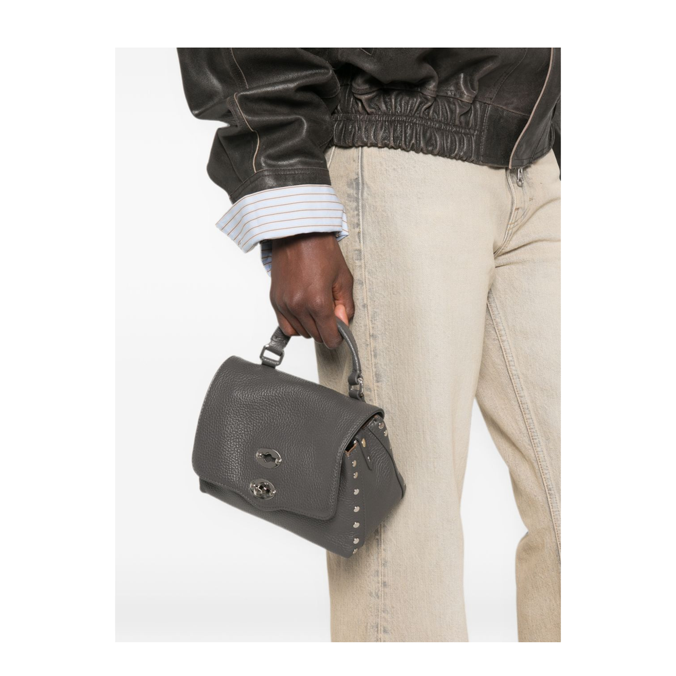 Bayswater Small Classic Grain Handbag - Black - Image 3