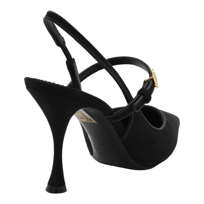 With Heel - Image 5