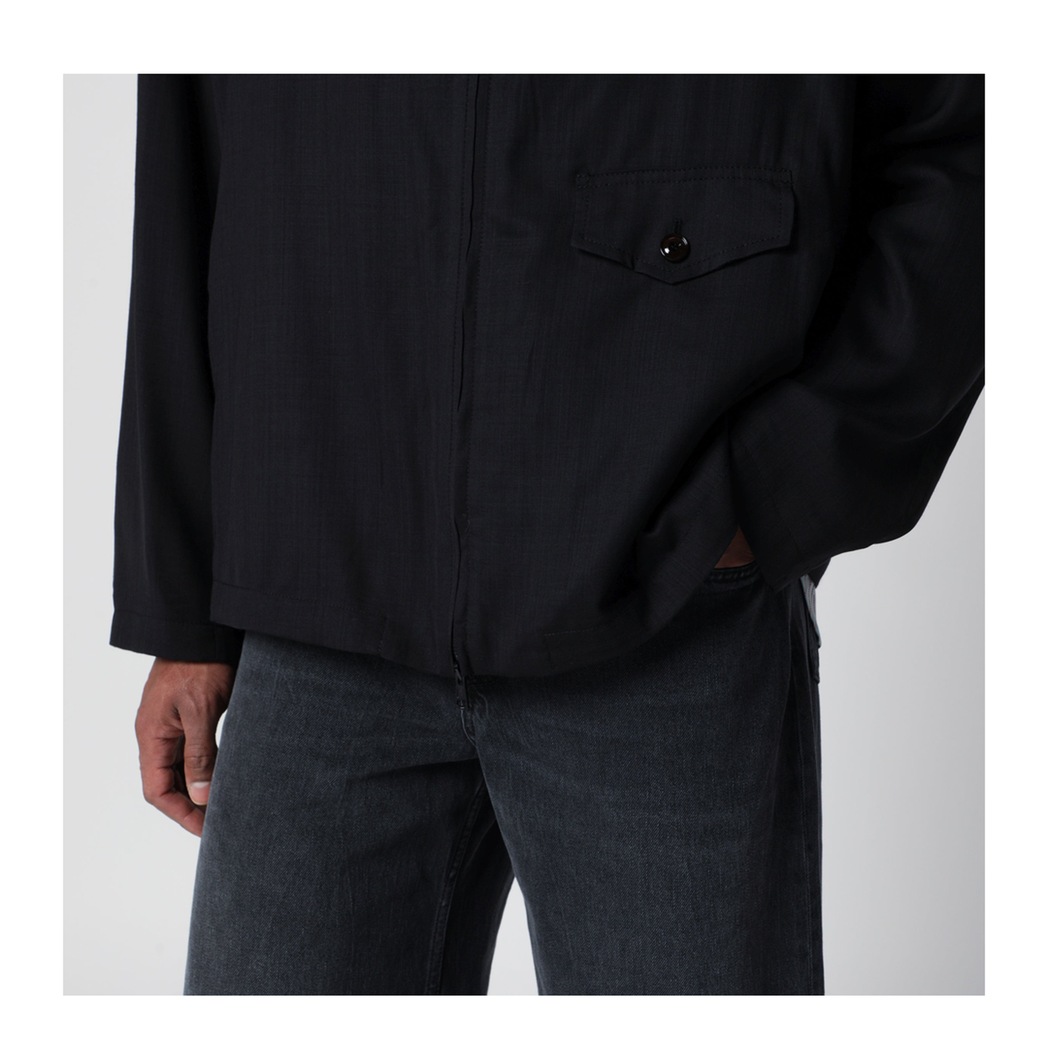 Evolved Jacket In Merino Wool Voile In Eclipse Black - Image 2