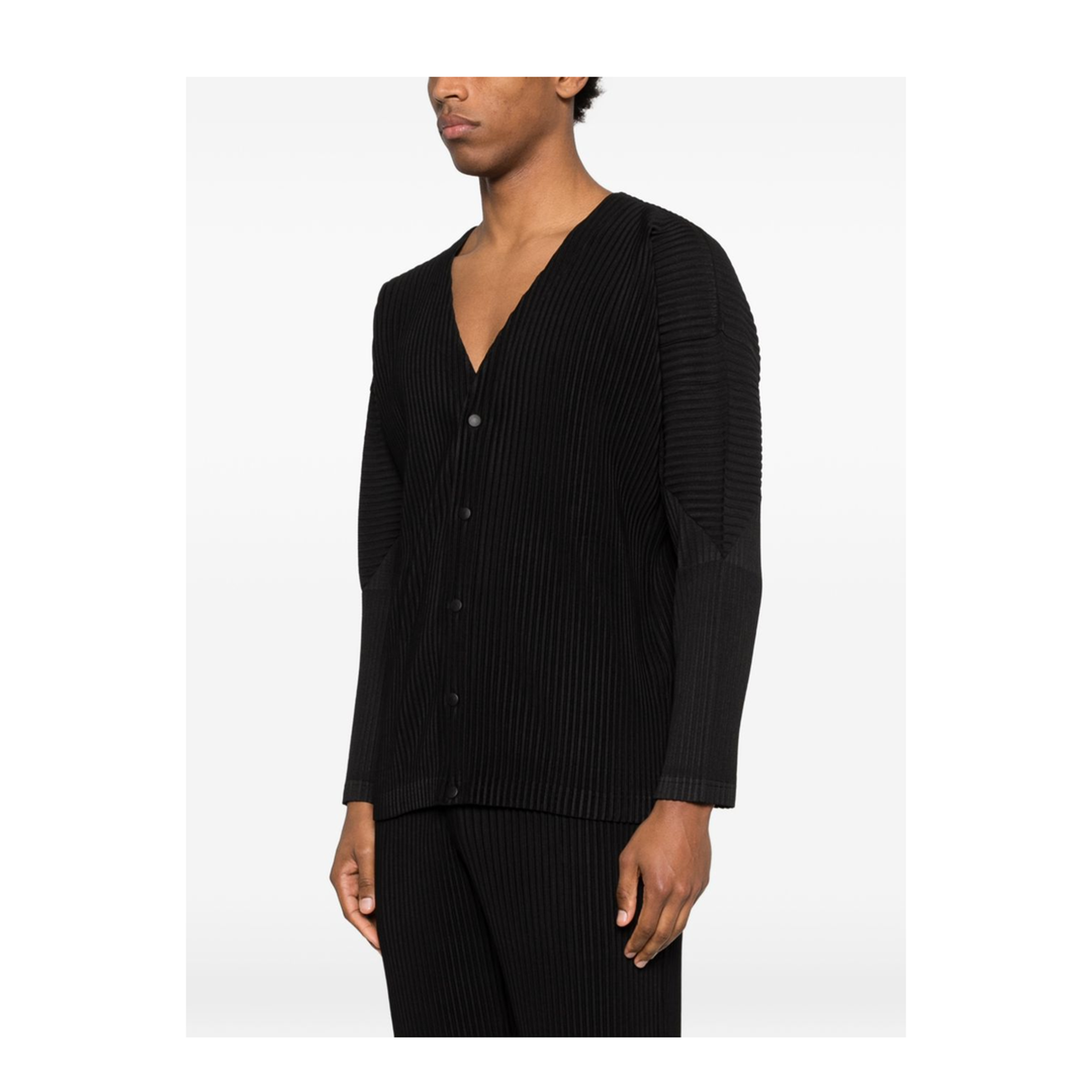 Pleated V-Necked Cardigan - Image 3