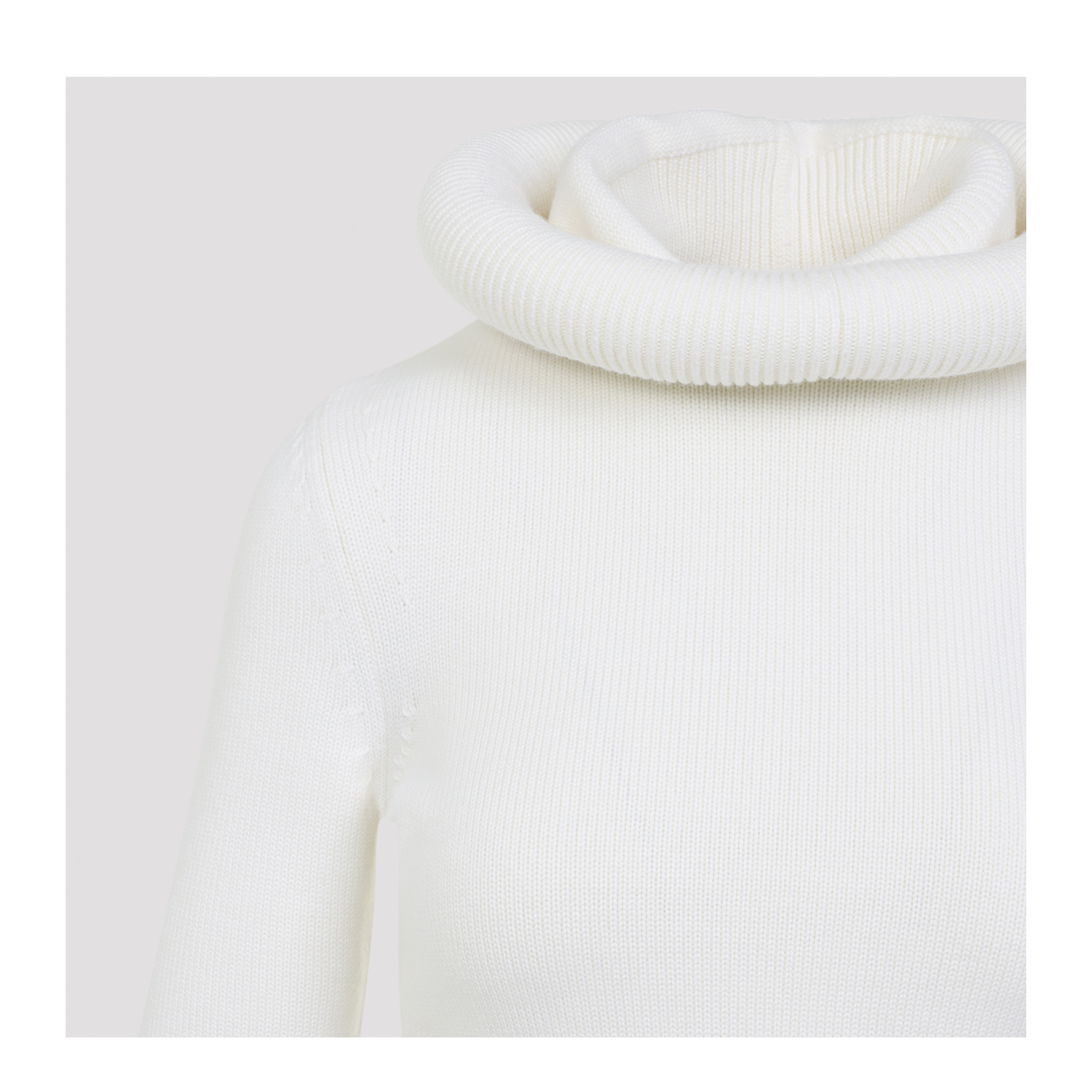 Hooded Pullover - Image 6