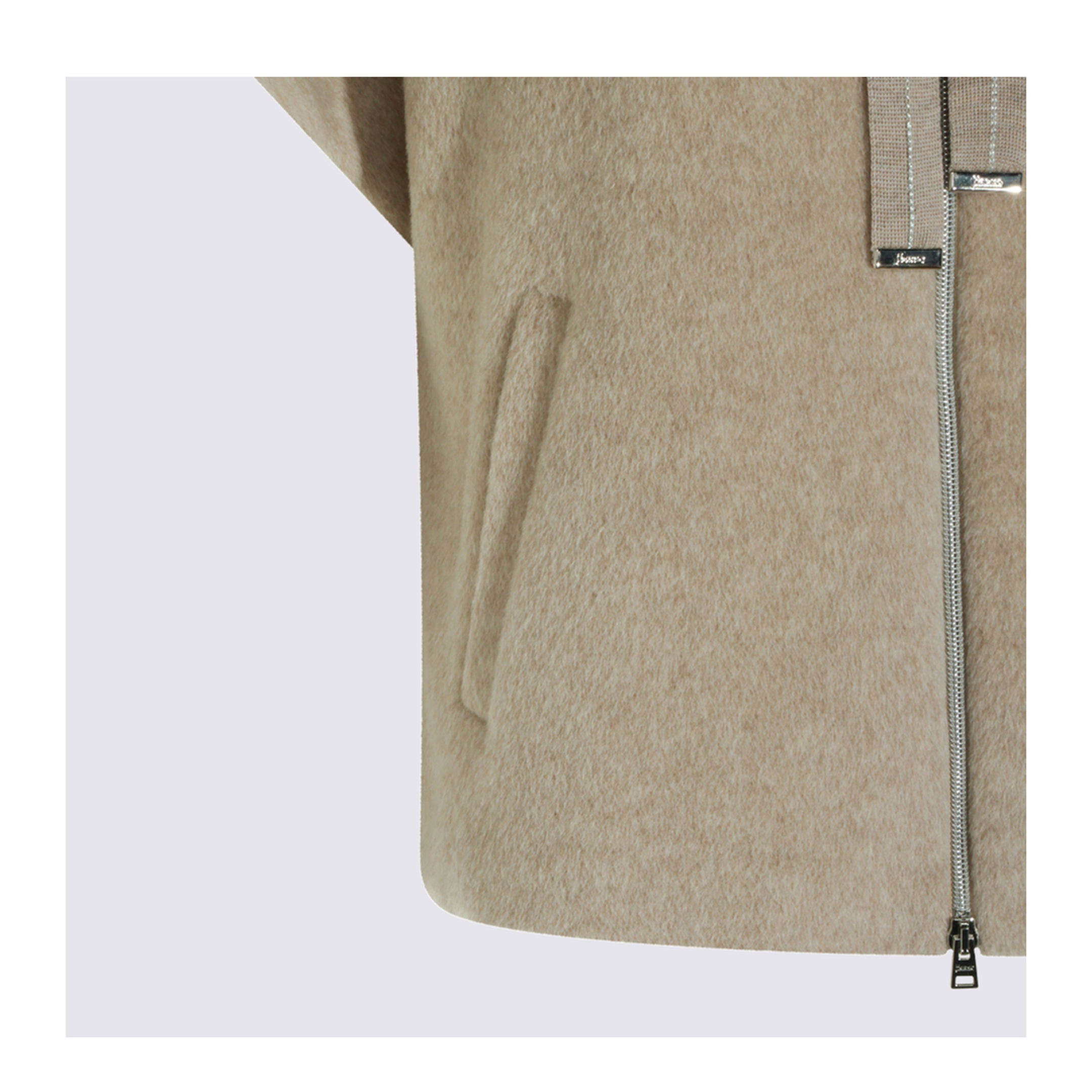 Coats - Image 8