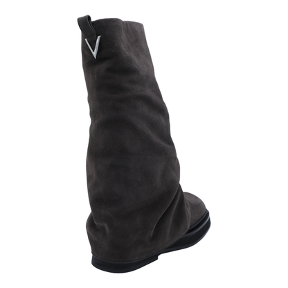Boots - Image 6