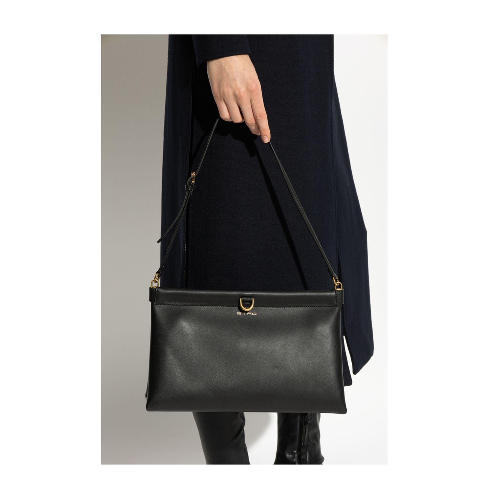 Medium Leather Clutch Talk Black - Image 2