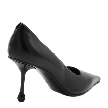 With Heel - Image 5