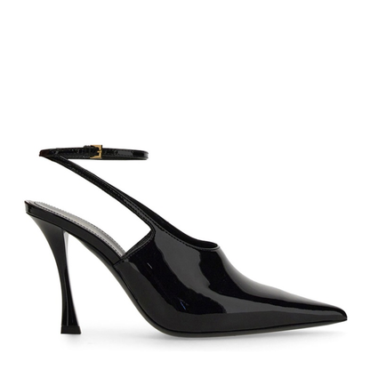 Decollete Show - Image 1