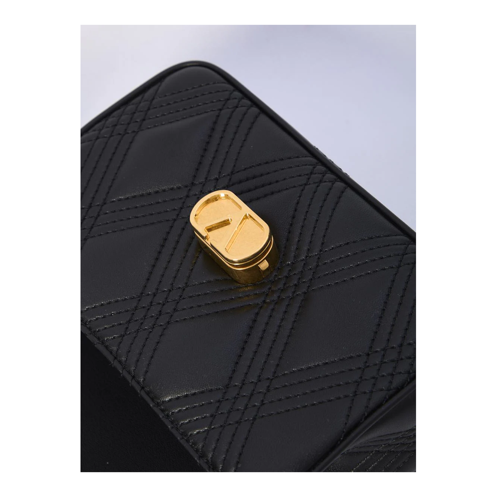 Quiltie 67 In Quilted Nappa Leather Small Shoulder Bag - Image 4