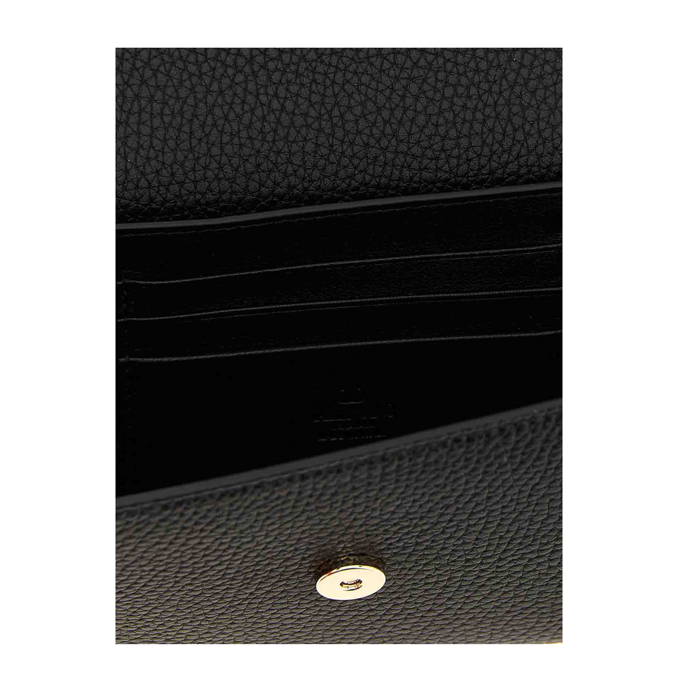 Rockstud Wallet on Chain - Image 4