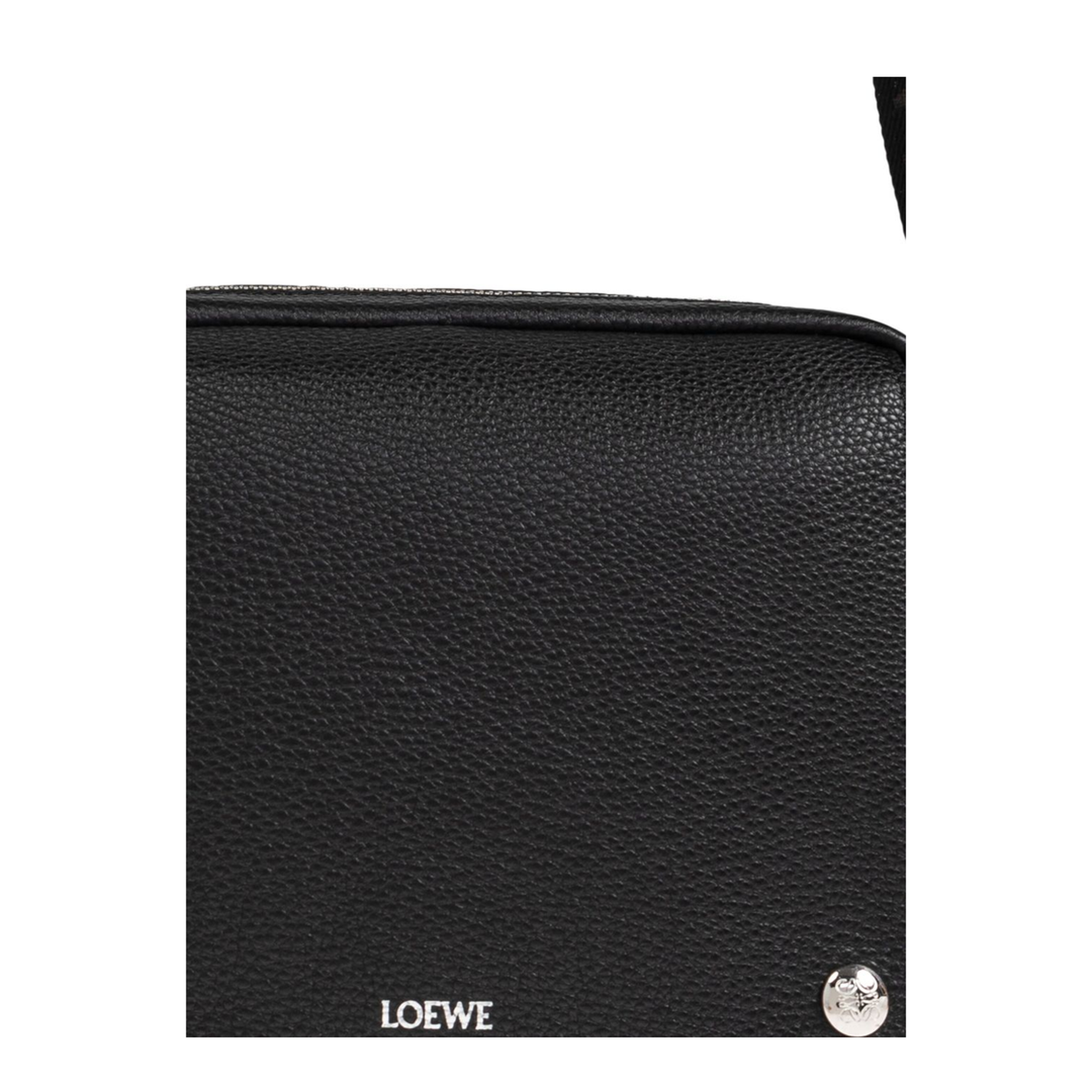Medium Pebble Messenger Bag - Image 3