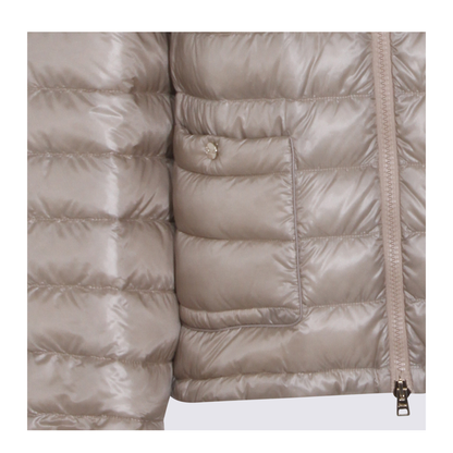 Coats Powder - Image 6