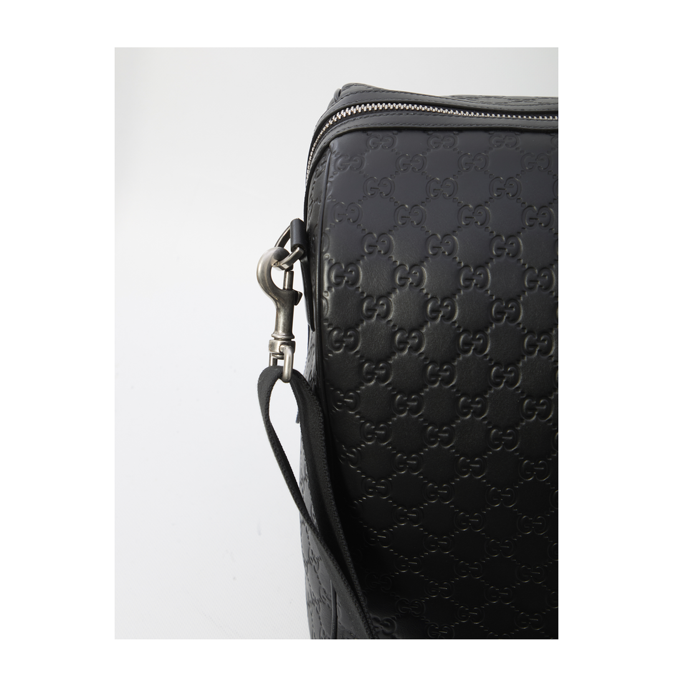 Large Duffle Bag in Black Leather - Image 4