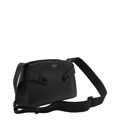 Hug Hammered Calfskin Messenger Bag - Nero - Image 4
