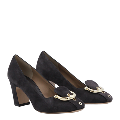 With Heel - Image 3