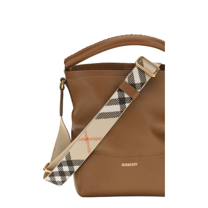 B Clip Bucket Bag - Image 4