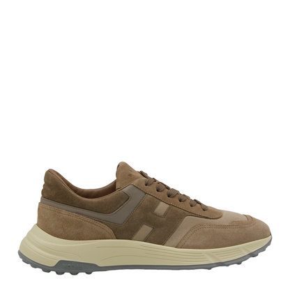 Hyperlight Sneaker - Image 2