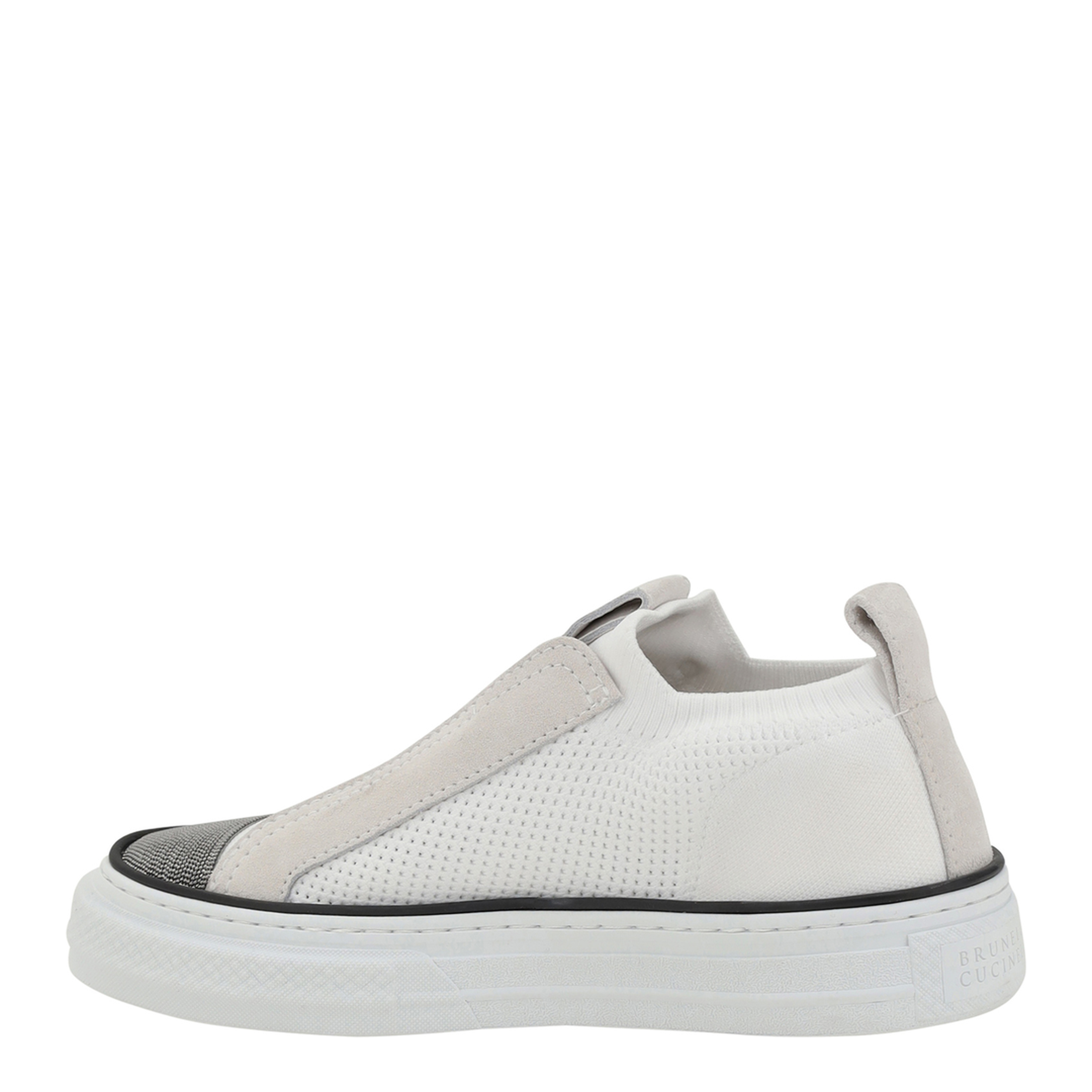 Sneakers with iconic embellishments - Image 3