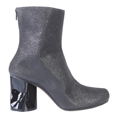 Boot with Crushed Heel - Image 1