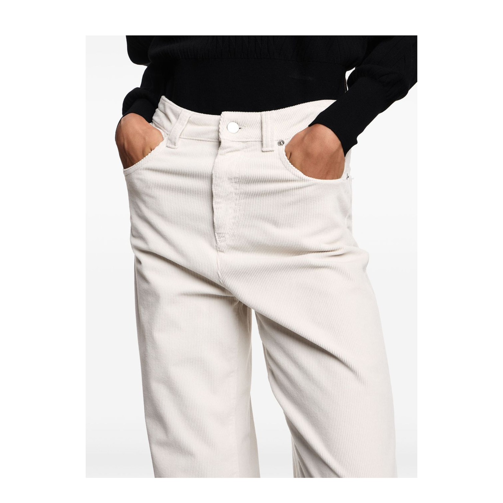 Wide-leg denim jeans - Image 2