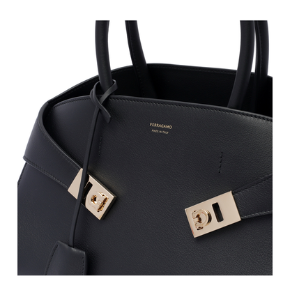 Small Hug Handbag - Image 4