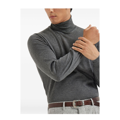 Lightweight Turtleneck Cashmere and Silk Sweater - Image 4
