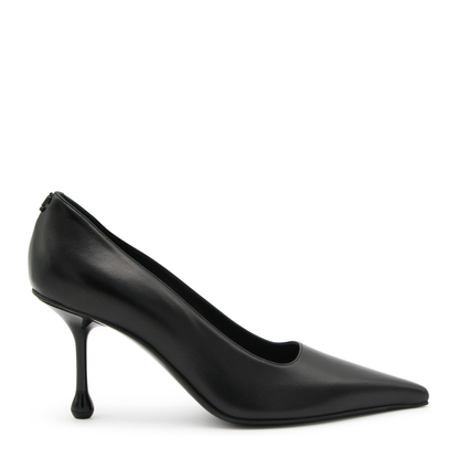 With Heel - Image 1
