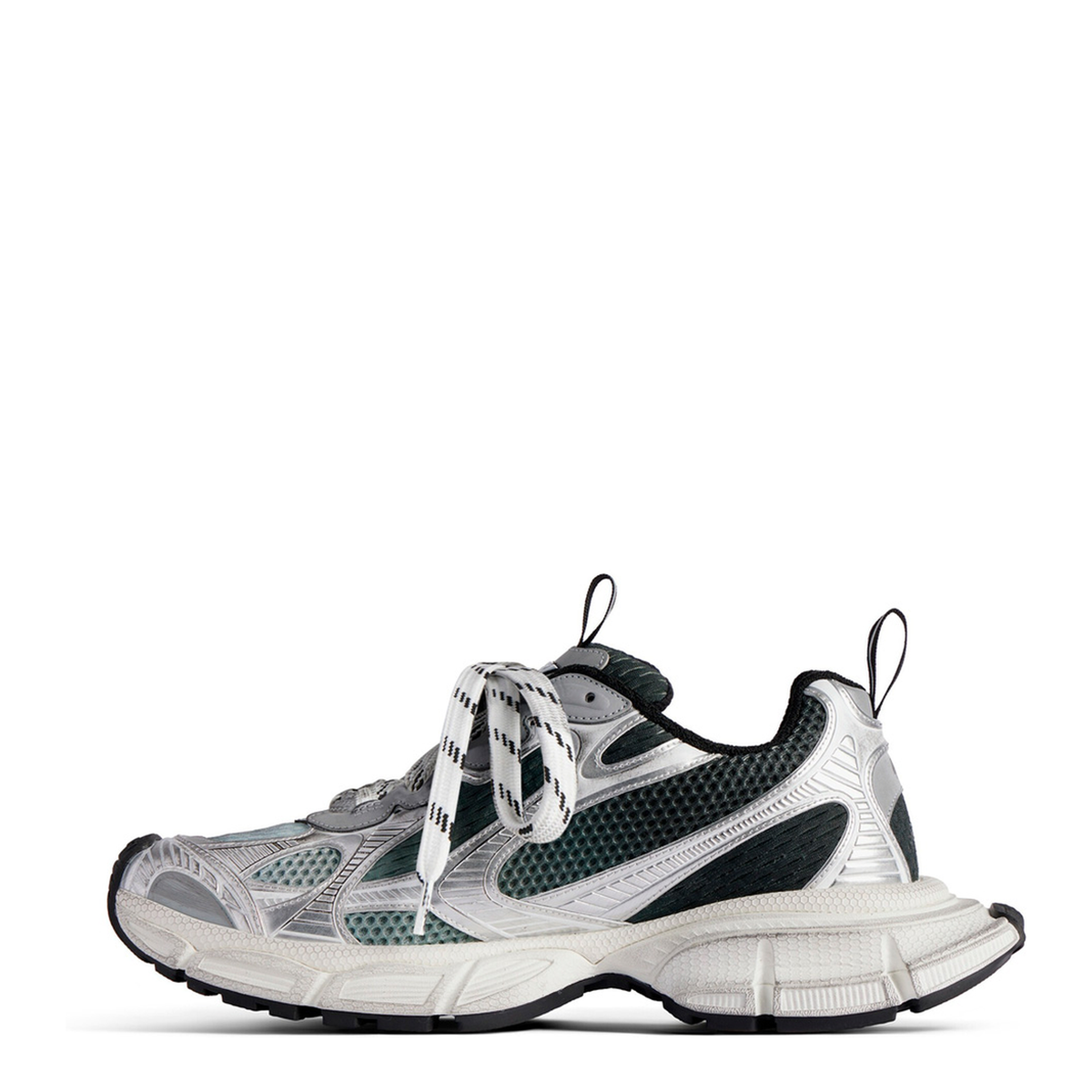 Gradient Sneaker in Black Grey White - Image 3