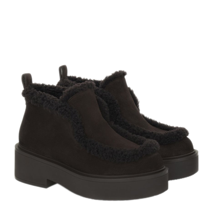 Boots Brown - Image 2