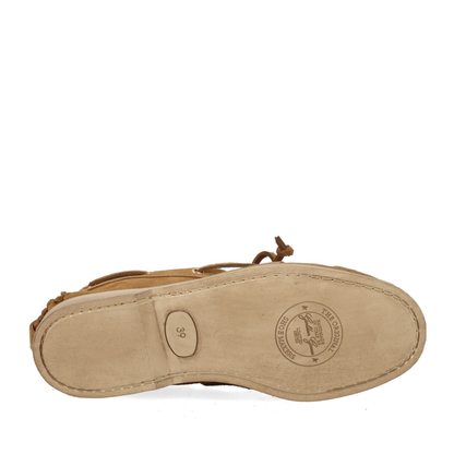 Moccasin Cruise With Bangs - Image 6