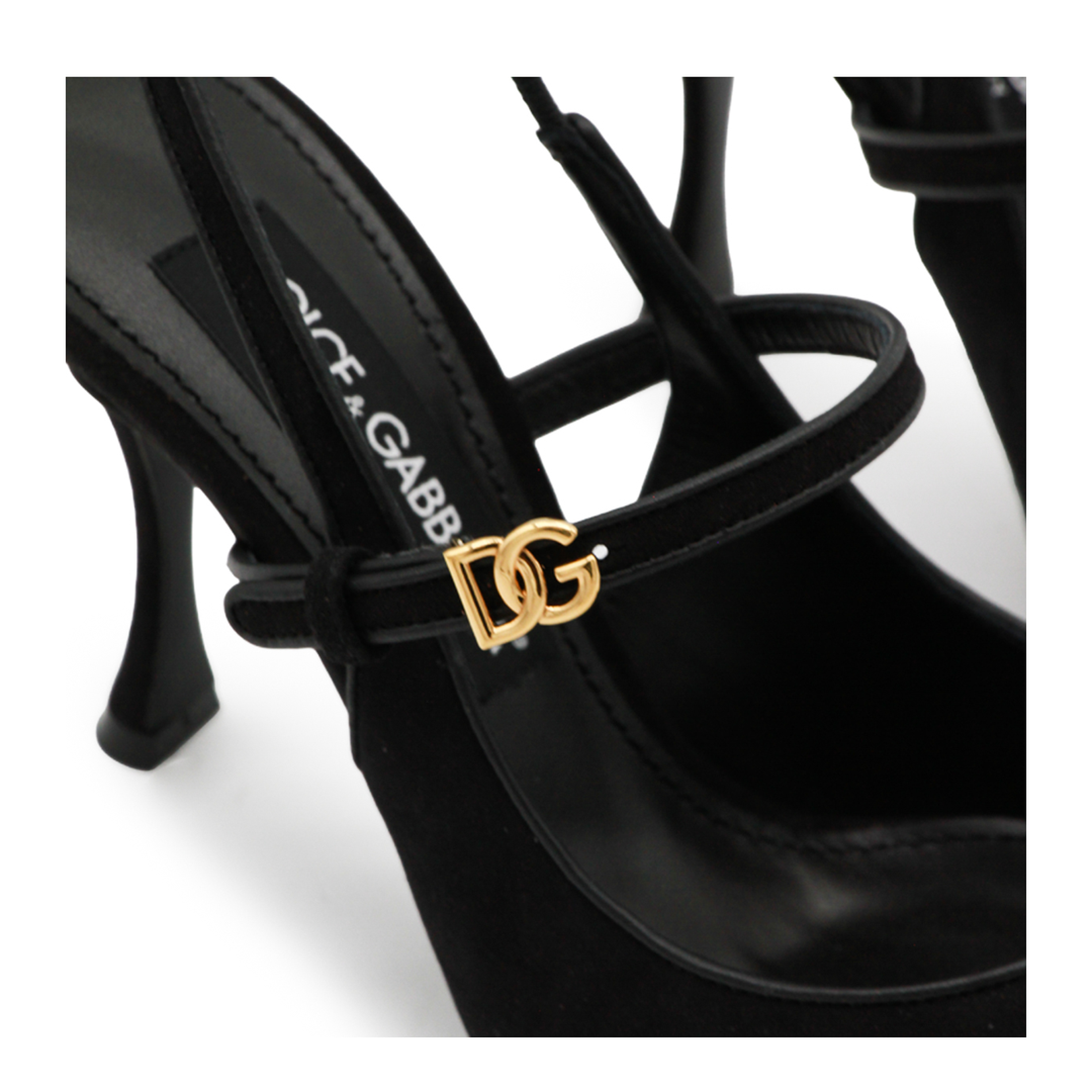 With Heel - Image 6