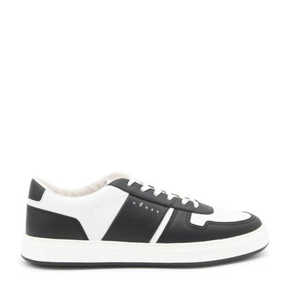 Sneakers - Black - Image 1