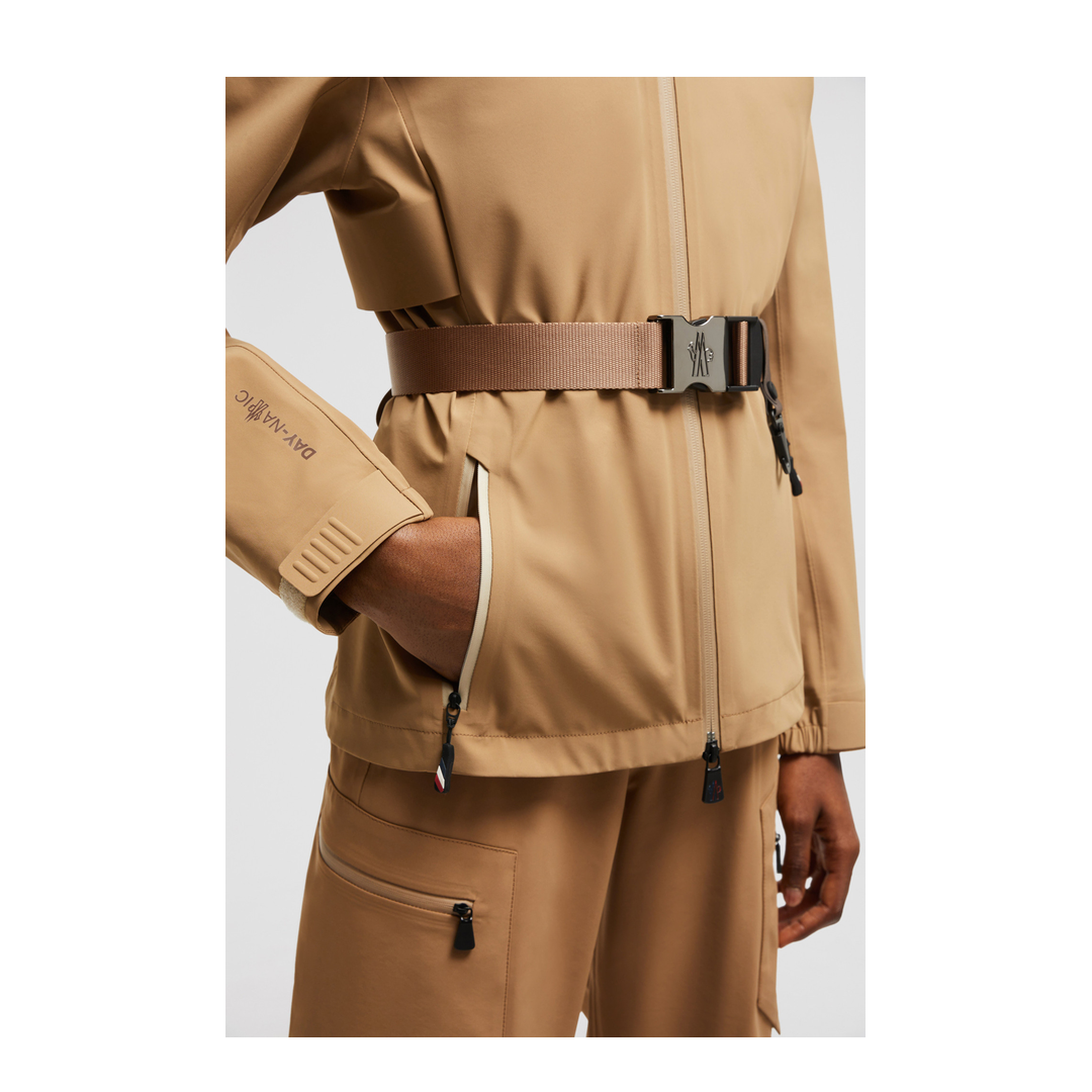 Women's Suit - Image 4