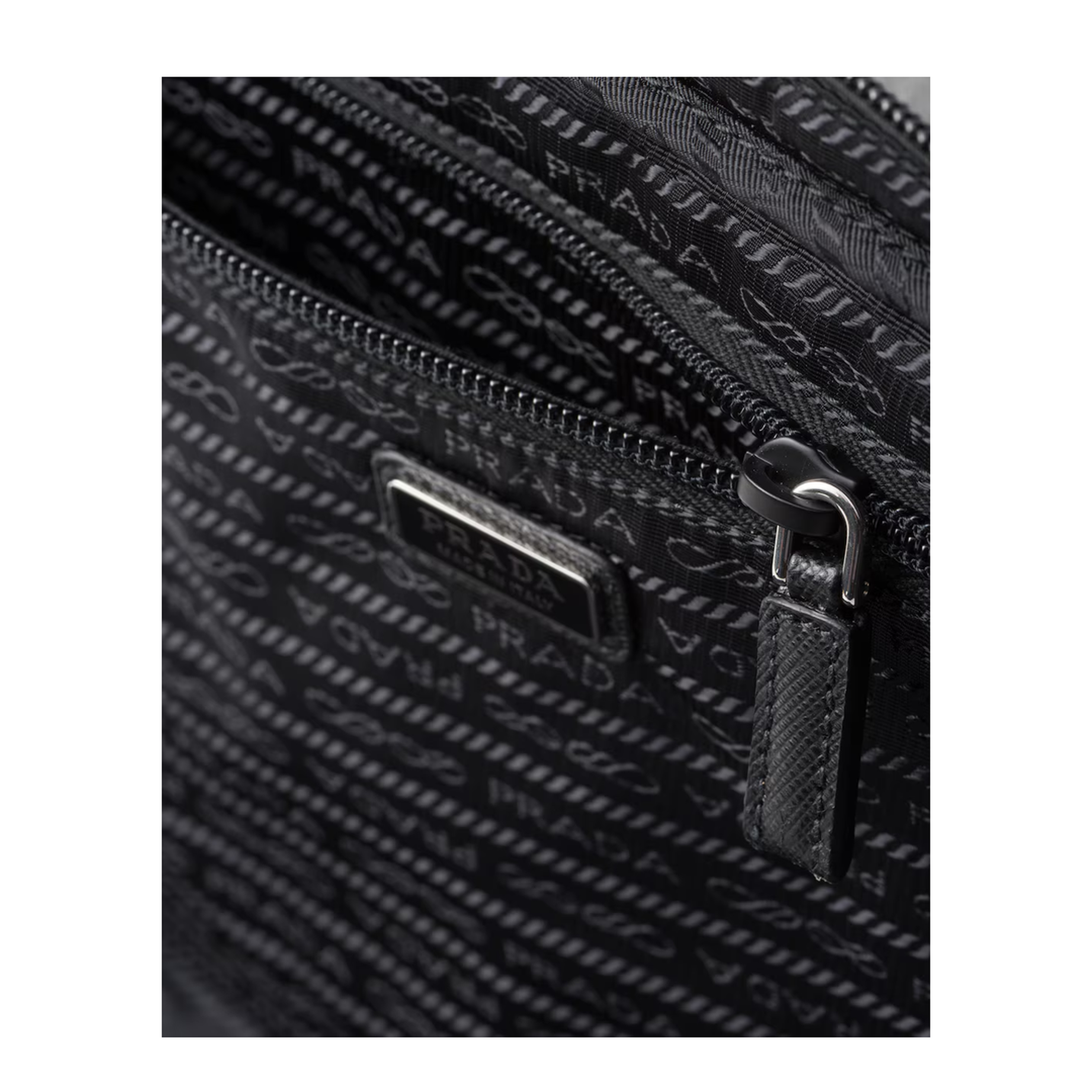 Re-Nylon Large Nylon Wash Bag - Nero - Image 3