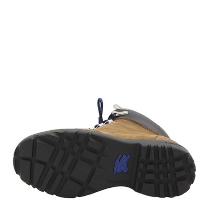 Moor Trekking Boots - Image 4