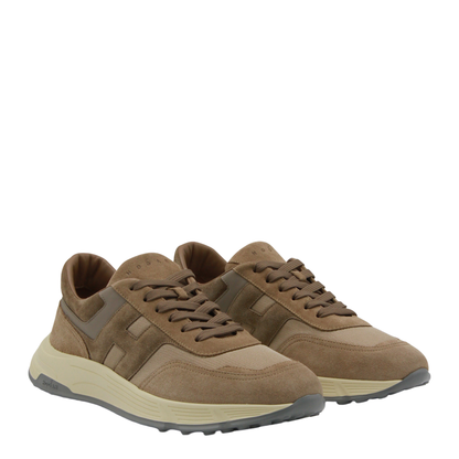 Hyperlight Sneaker - Image 4