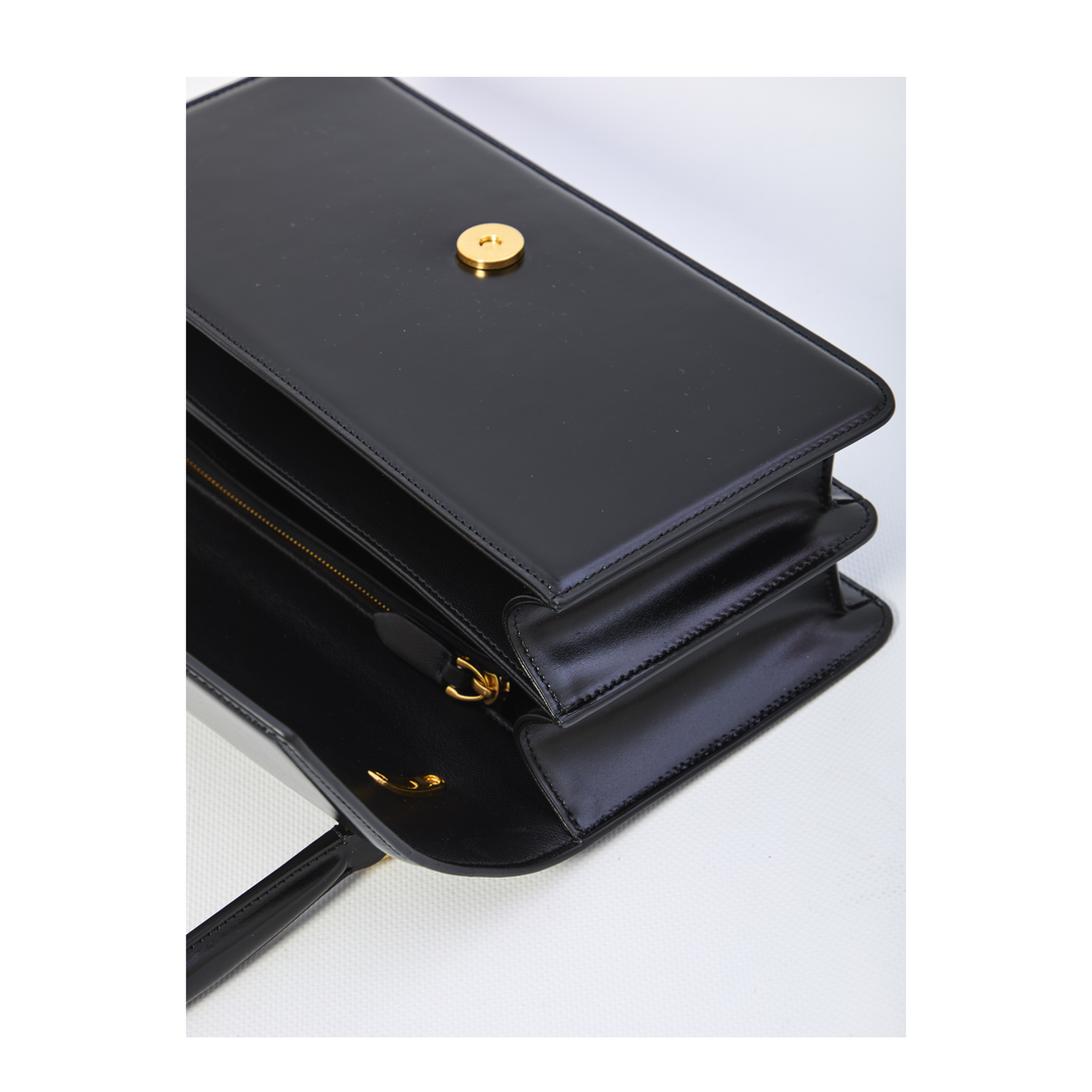 Vain Calfskin Shoulder Bag - Nero - Image 4