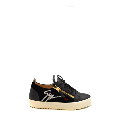 Sneakers - Image 2