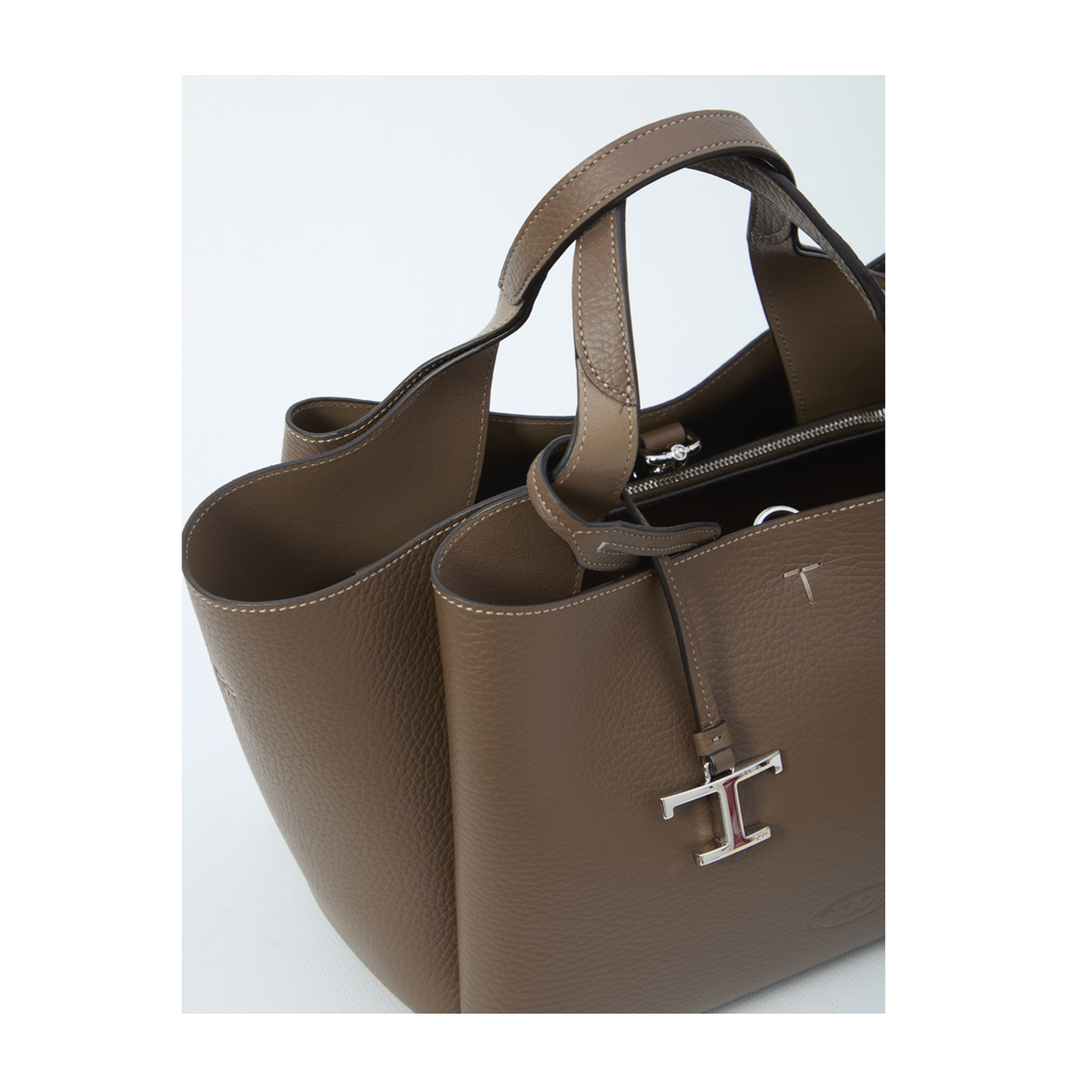 Bag in Leather Mini - Image 4